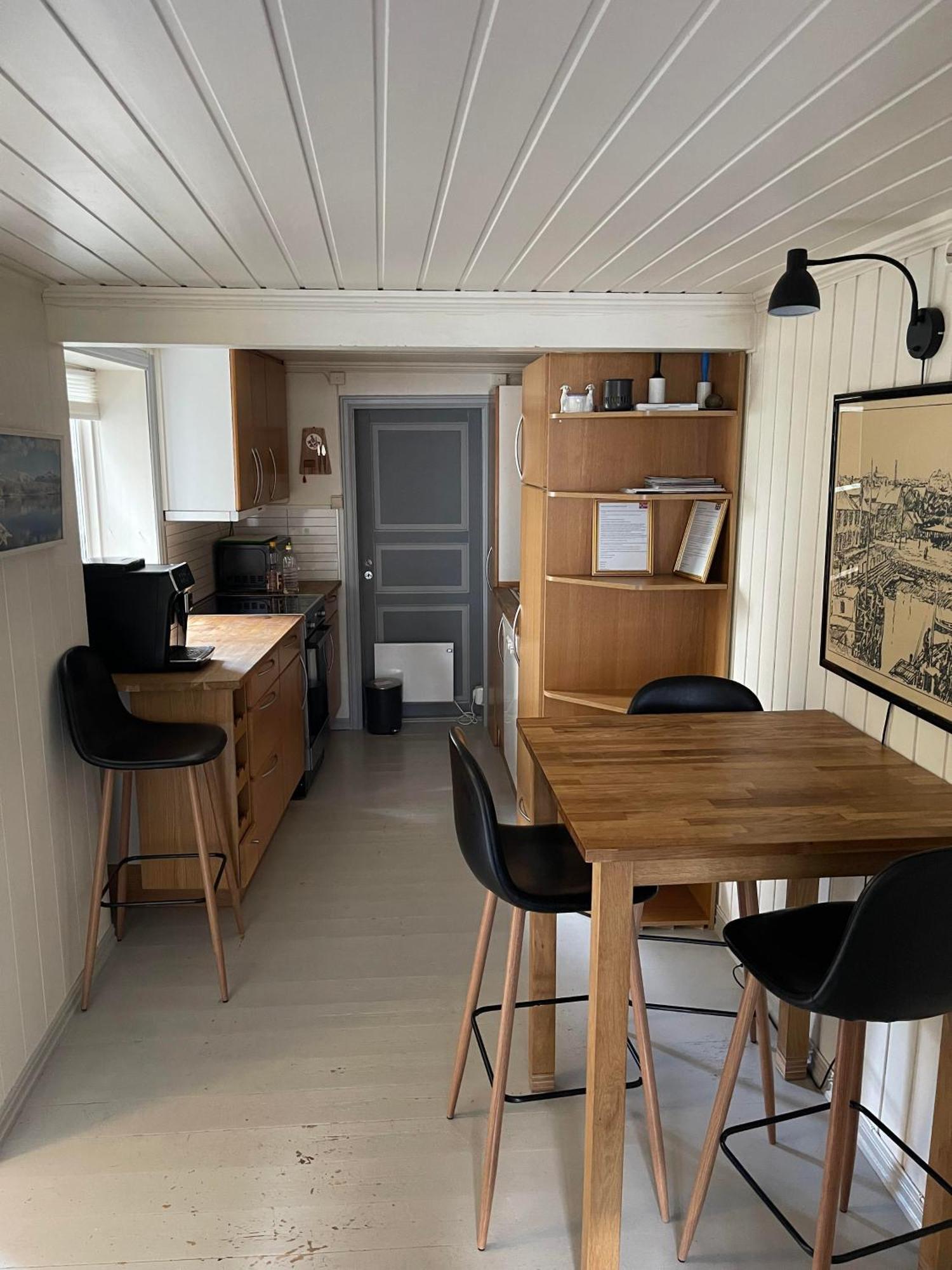 Sjarmerende Historisk Leilighet Midt I Tromsø Esterno foto