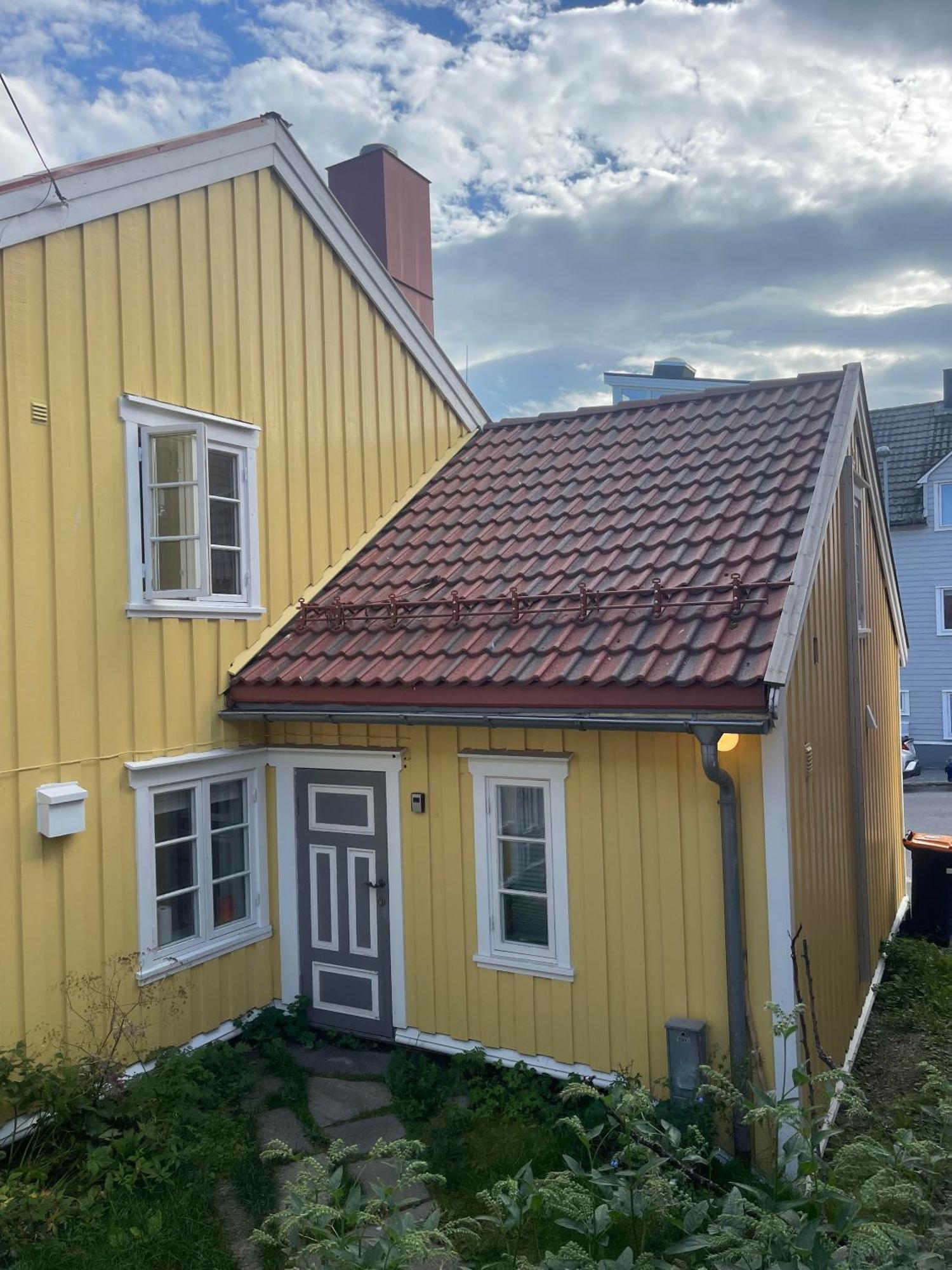 Sjarmerende Historisk Leilighet Midt I Tromsø Esterno foto